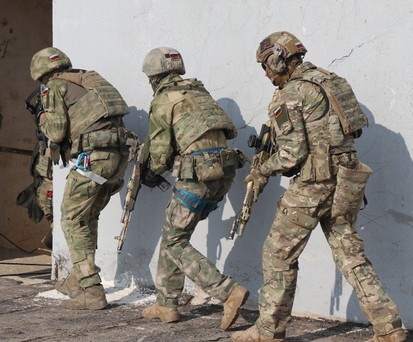 Soldaten der Organisation des Vertrags über kollektive Sicherheit CSTO bei einer Übung: 2500 von ihnen sichern in Kasachstan kritische Infrastruktur.