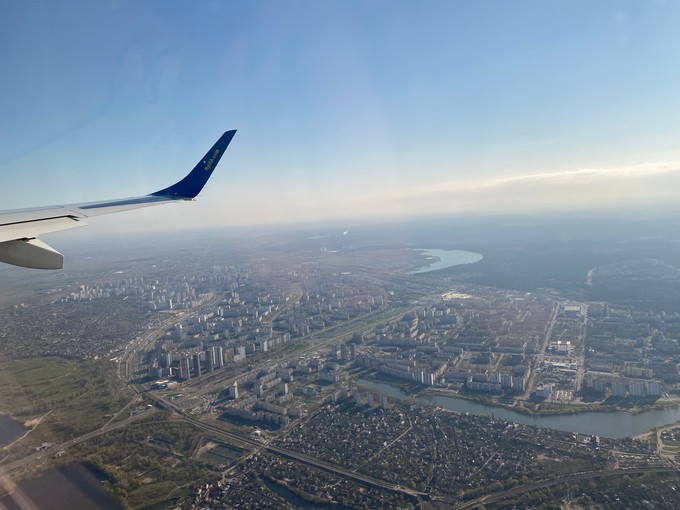 Blick auf Kiew: Die Reiseflughöhe betrug auf dem ganzen Flug rund 900 Meter.