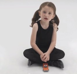 Sprecherin des Videos: Stimmen Sie zu?