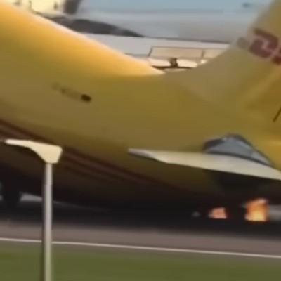 airbus a330 dhl eat tailstrike london
