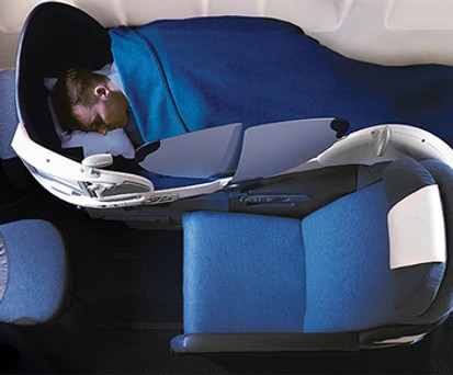 Vollflach-Bett von British  Airways im Jahr 2000: Eine Weltpremiere.