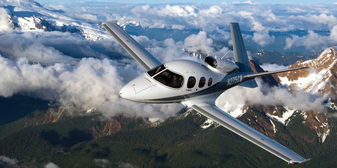 Platz 2: Cirrus Vision Jet: 90 Stück.