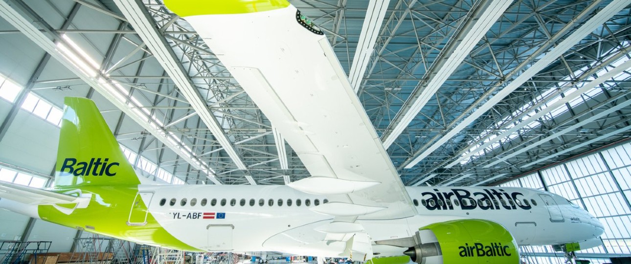 Air Baltic will bis Ende 2023 in allen Maschinen kostenloses Highspeed-Wifi einführen. Die Letten setzen auf Elon Musks Starlink.