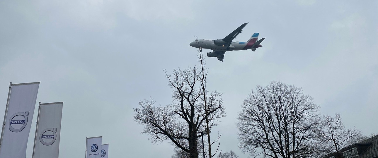 Eurowings-Jet bei der Landung in Düsseldorf: Bald mit Unterstützung von Helvetic?