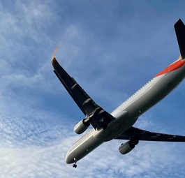Die OY-TCF landet in Kopenhagen. Der Airbus A321...