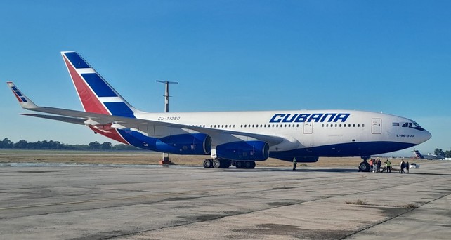 Die llyushin Il 96-300 nach der Rückkehr in Havanna: In Russland gewartet.