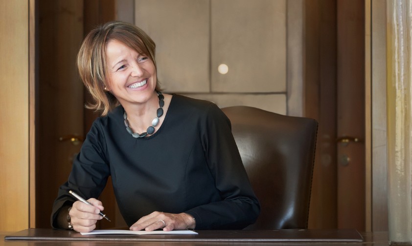 Meike Bambach Gastgeberin, Club Privé «Il Paradis», Hotel Paradies Ftan