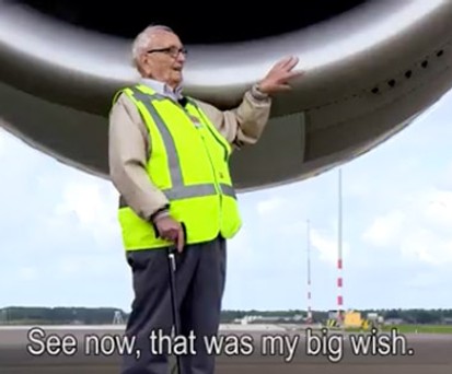 <div class="embed-container"><iframe src="https://www.youtube.com/embed/zGpFkldPs8w" width="300" height="150" frameborder="0" allowfullscreen="allowfullscreen"></iframe></div>