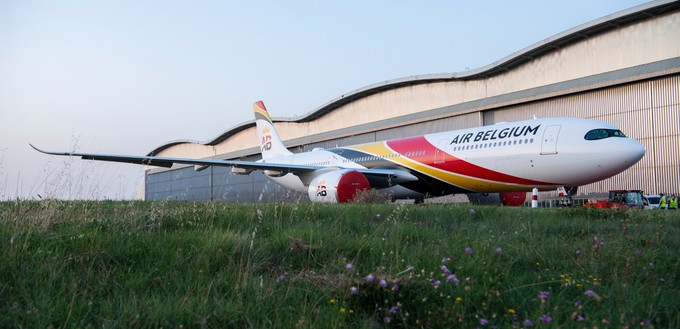 Ab Mitte Oktober soll der A330-900 dann Passagiere für Air Belgium befördern.