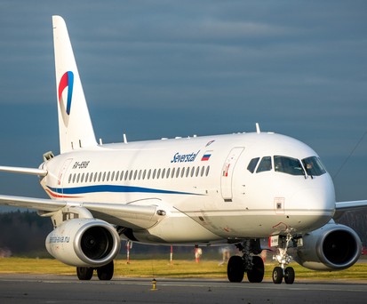 Yakovlev Superjet 100: In Russland wird an einer rein russischen Version gearbeitet, die ab 2026 ausgeliefert werden soll.