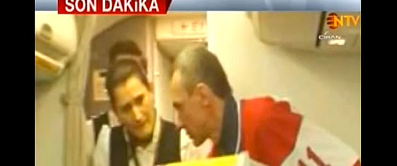 Bilder aus dem Jet: Das soll der Entführer sein.