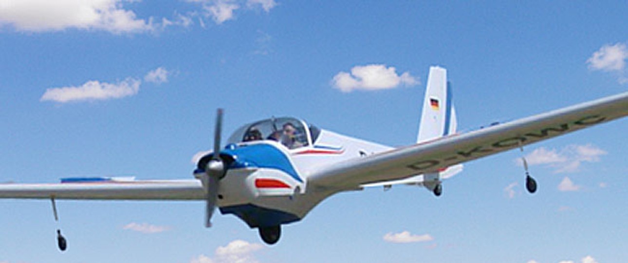 Scheibe SF 25 des Luftsportvereins Greiz-Obergrochlitz: Der Pilot war wohl überfordert.