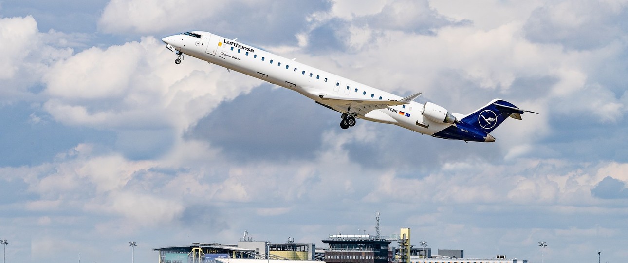 Lufthansa-Cityline-Jet am Flughafen Leipzig/Halle (Archivbild): Keine Flüge mehr nach München.