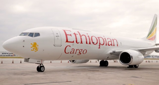 Boeing 737-800F von Ethiopian Cargo: Das Flugzeug musste zurück, weil eine Person nicht nach Israel fliegen darf.