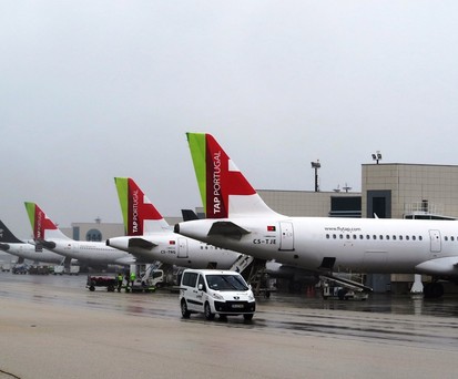 Flugzeuge von Tap am Flughafen Lissabon: Der Airport platzt aus allen Nähten.