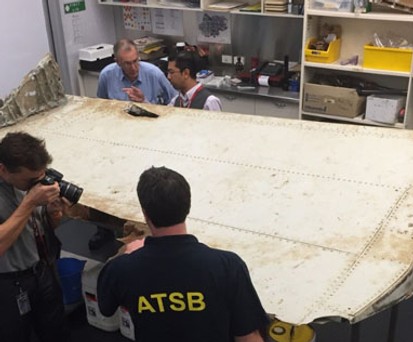 Flügelklappe der abgestürzten Boeing 777: