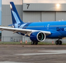 Der erste Airbus A220 von Breeze: Weitere 79 folgen.