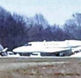 Privatjet und Kleinflieger stoßen zusammen