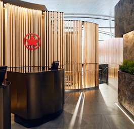 Treten Sie ein: die neue Air-Canada-Lounge im Flughafen Toronto-Pearson, entworfen vom Architekten- und Design-Büro Heekyung Duquette.