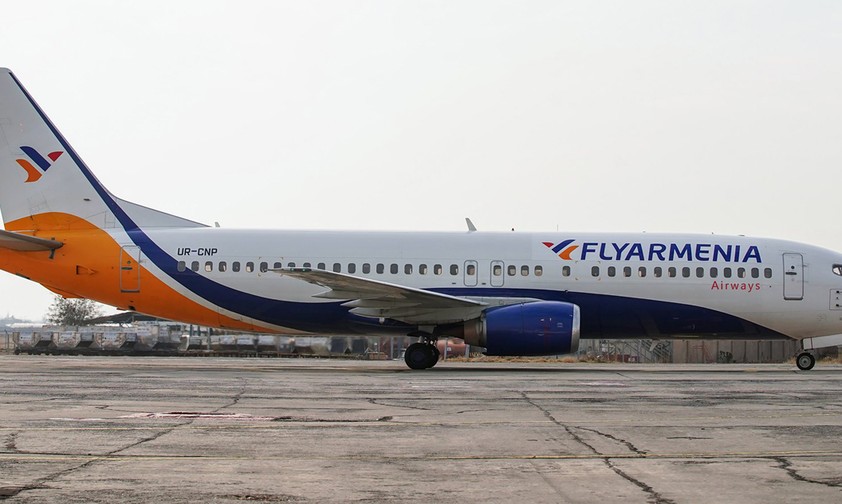 Boeing 737-400 von Fly Armenia Airways: Wird aussortiert.