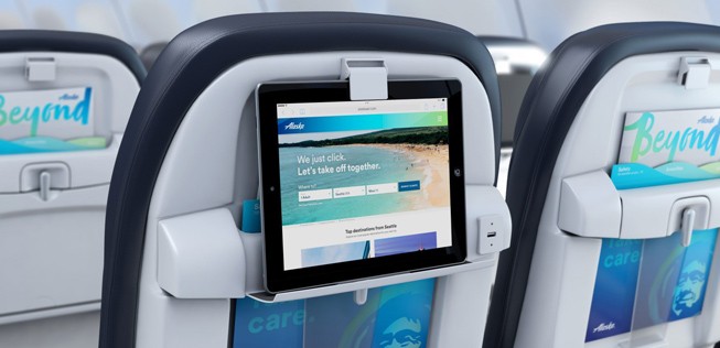 ... sind die Flugzeuge mit neuen Alaska-Airlines-Sitzen ausgestattet - und die haben eine Tablet-Halterung.