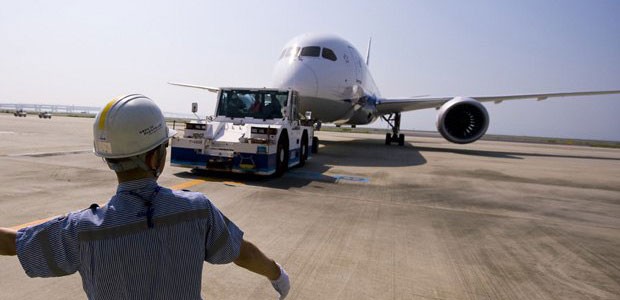 B787 von Boeing: Triebwerke sollen durchleuchtet werden.