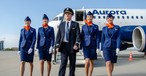 Crew von Aurora Airlines: Bisher hatte die Airline keine russischen Flieger in der Flotte.