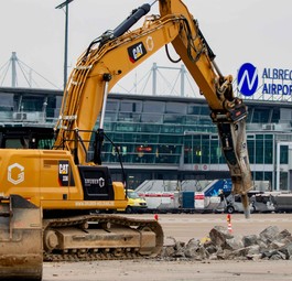 Der Flughafen Nürnberg saniert Teile des Vorfelds: Sechs Parkpositionen werden bis Ende Juli erneuert.