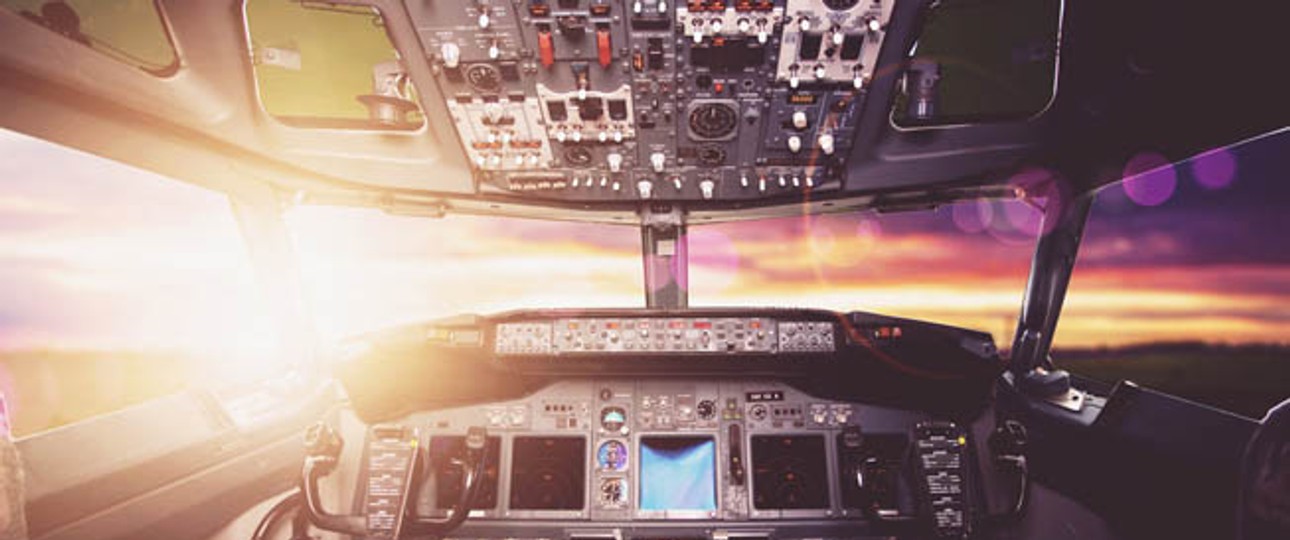 Cockpit: Amerikanische und europäische Piloten prangern an, dass bei Norwegian Air International Dumpinglöhne gezahlt würden.