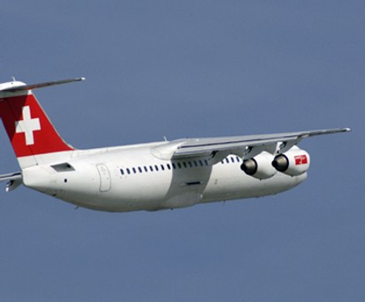 Avro 100 von Swiss: Heikle Begegnung über Süddeutschland.
