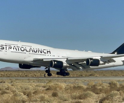 Die Spirit of Mojave ist am 9. Dezember an der Basis von Stratolaunch Systems angekommen.