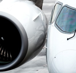 Airbus A220 von Swiss: Die Airline sucht nach der Ursache des Triebwerksversagens.