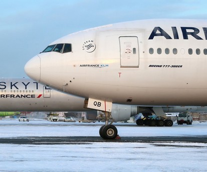 Zwei der drei Air-France-Jets in Irkutsk: Probleme mit Rauch und Hydraulik.
