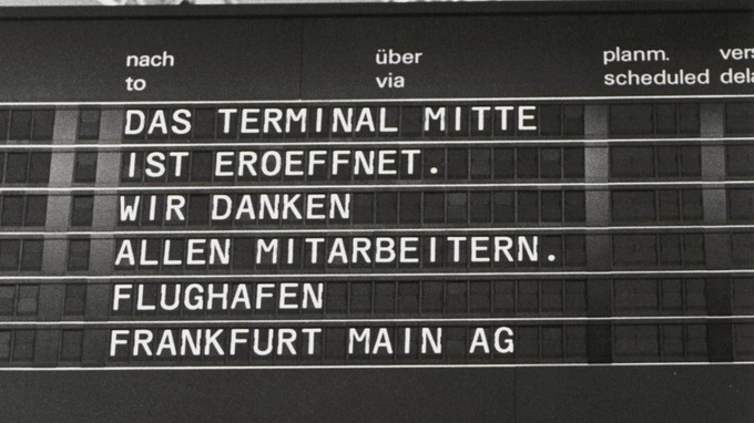 Es wurde stillgelegt, als 1972 das neue Terminal 1 eröffnet wurde, das damals noch Terminal Mitte hieß.