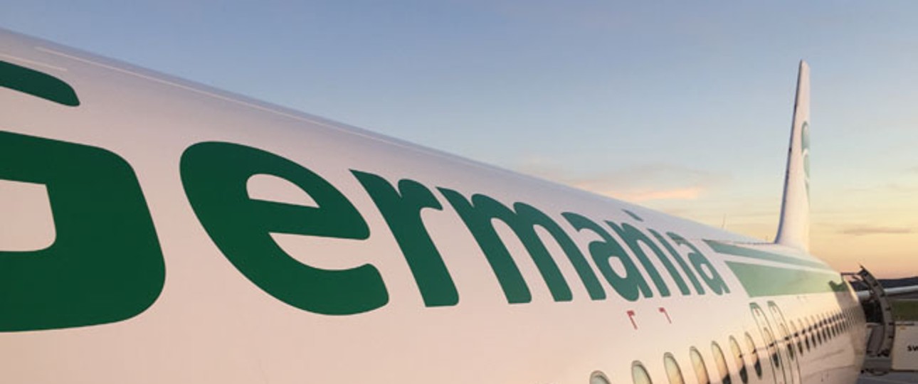 Flieger von Germania: Die Airline steckt in Geldnot.