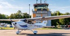 Eine Cessna 172 am Flugplatz Trier-Föhren: In Deutschland gelten neue Sprechfunkverfahren.