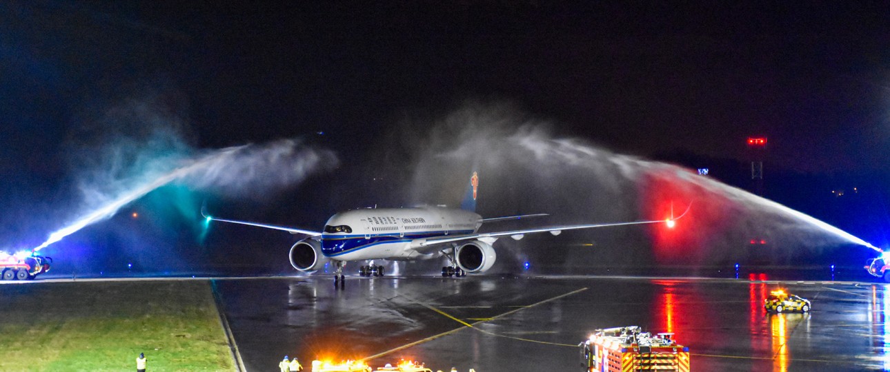 Der Airbus A350 von China Southern wurde am Findel ...