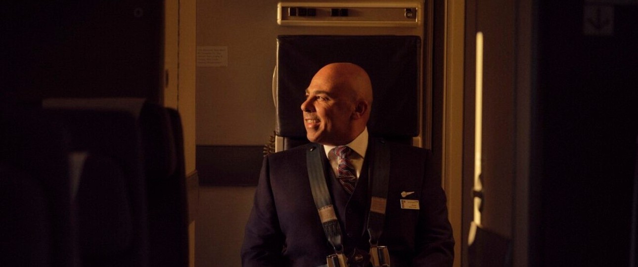 Kabinencrew von British Airways: Wer das Personal heimlich filmt, dem drohen Strafen.