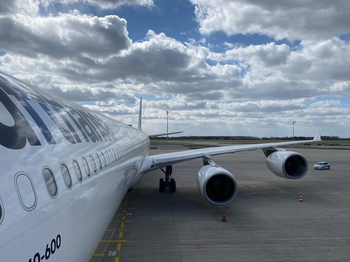 Airbus A340-600 von Lufthansa: Die gesamte Flotte wird vorerst stillgelegt.