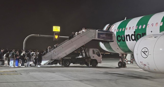 Ein Airbus A321 Neo am 6. März in Muscat: Condor für im Auftrag der Bundesregierung Rückholflüge durch.