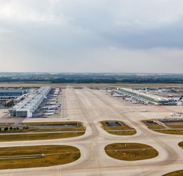 Knapp schaffte es auch der Flughafen München mit 150.000 Bewegungen in die Top zehn.