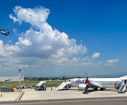 Boeing 737 Max 8 am Flughafen Neapel: Während der Schließung weicht die Airline nach Salerno aus.