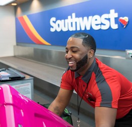 Gepäckabgabe bei Southwest: Gezählt wird noch von Hand.