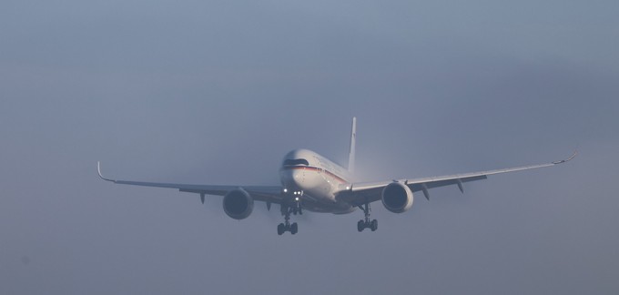 Der Flieger landete morgens in Baden-Württemberg...