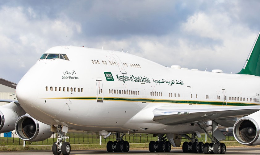 Boeing 747 der saudischen Regierung: Neue Lackierung.