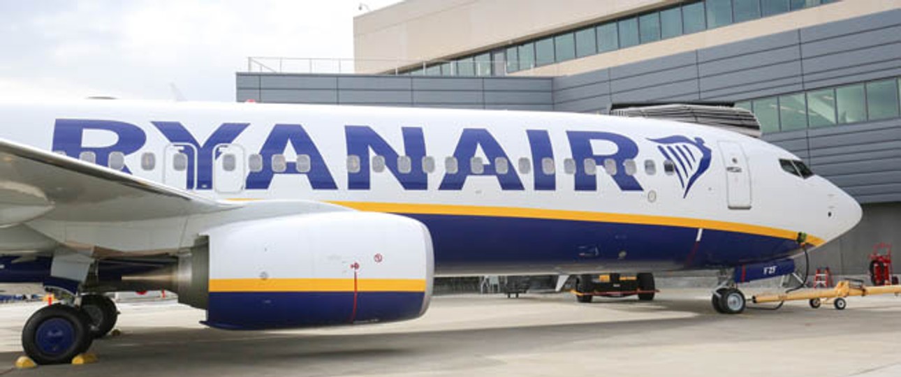Die EI-FZF: Die 450. Boeing 737-800 NG für Ryanair.