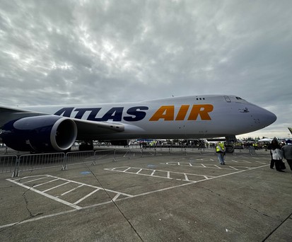 Am Vortag war der Jet an Atlas Air ausgeliefert worden.