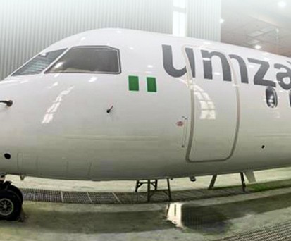 Lackierung der ersten Dash 8 von Umza Express: Neue Airline für Nigeria.
