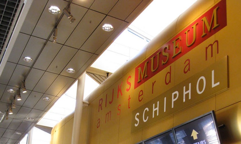Platz fünf der besten: Amsterdam Schiphol - Transitpassagiere schätzen den Ruhebereich. Und wer nicht schlafen kann, kann sich im Museum die Zeit vertreiben.