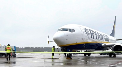 Boeing 737 von Ryanair auf dem Vorfeld: Der Flughafen Memmingen bietet kurze Wege.